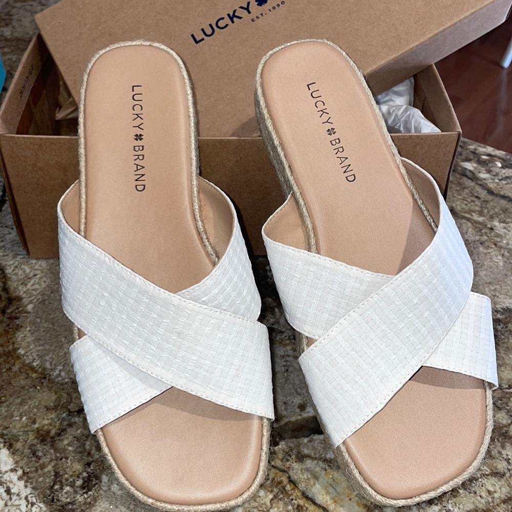 Lucky brand seersucker shoes